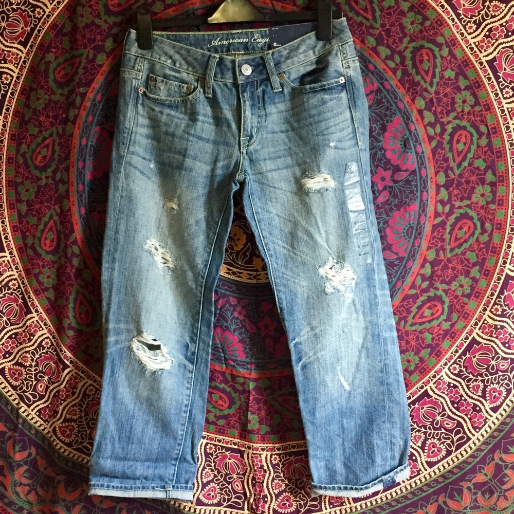 American Eagle Distressed Boy Fit Jeans